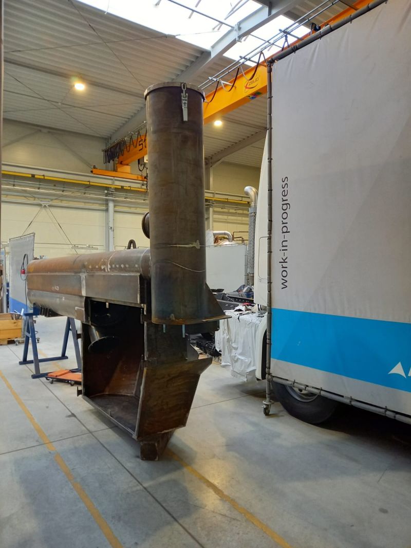 Fabrication de notre amphitec de démonstration avec son bras d\\\'excavation.